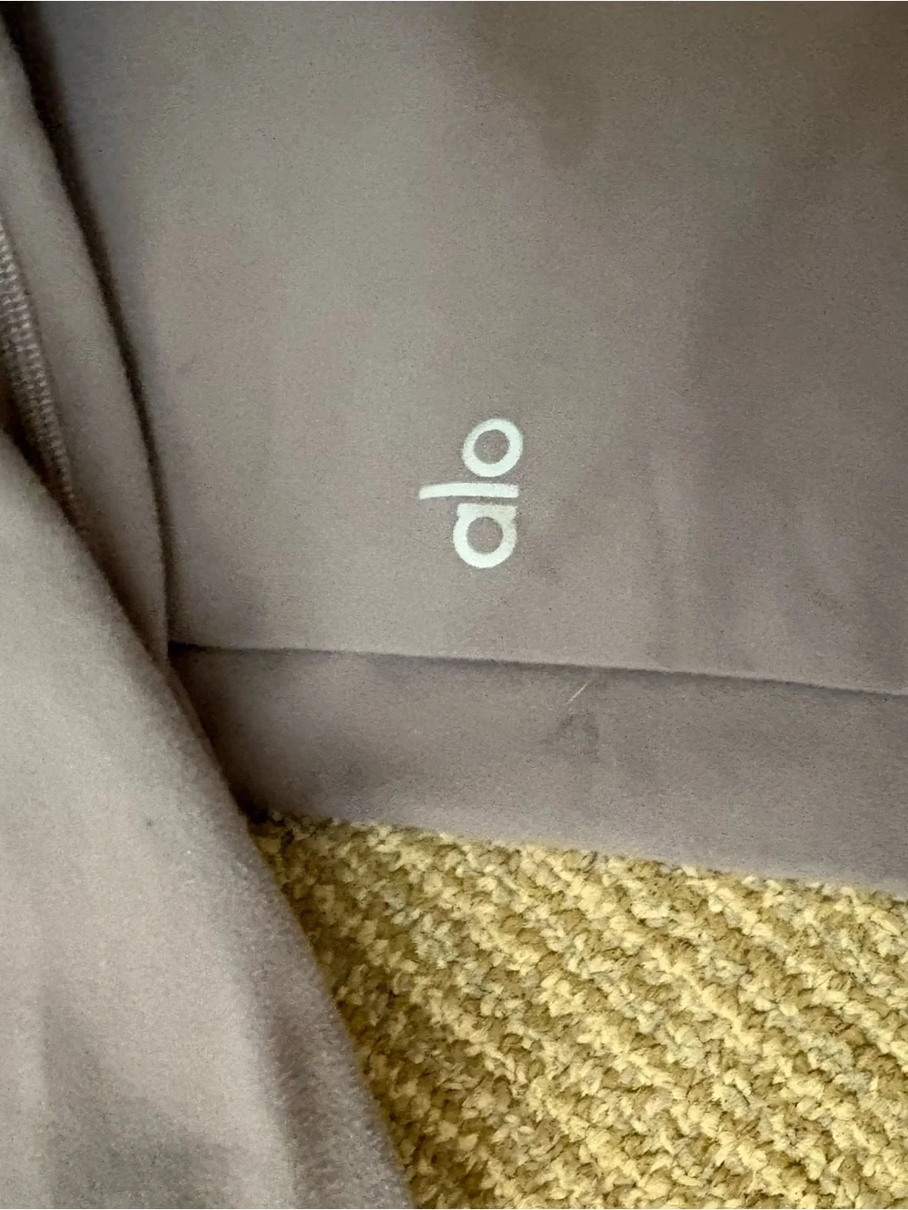 Alo Leggings